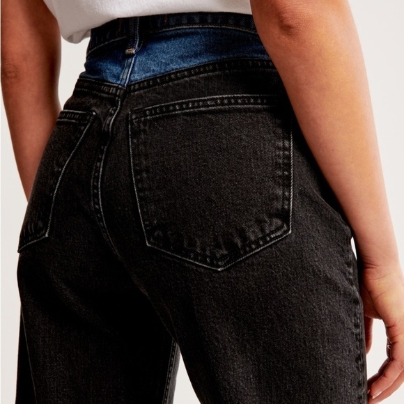 Abercrombie High Rise 90s Relaxed Jeans Black with Medium Waistband 27/4 - Picture 5 of 11